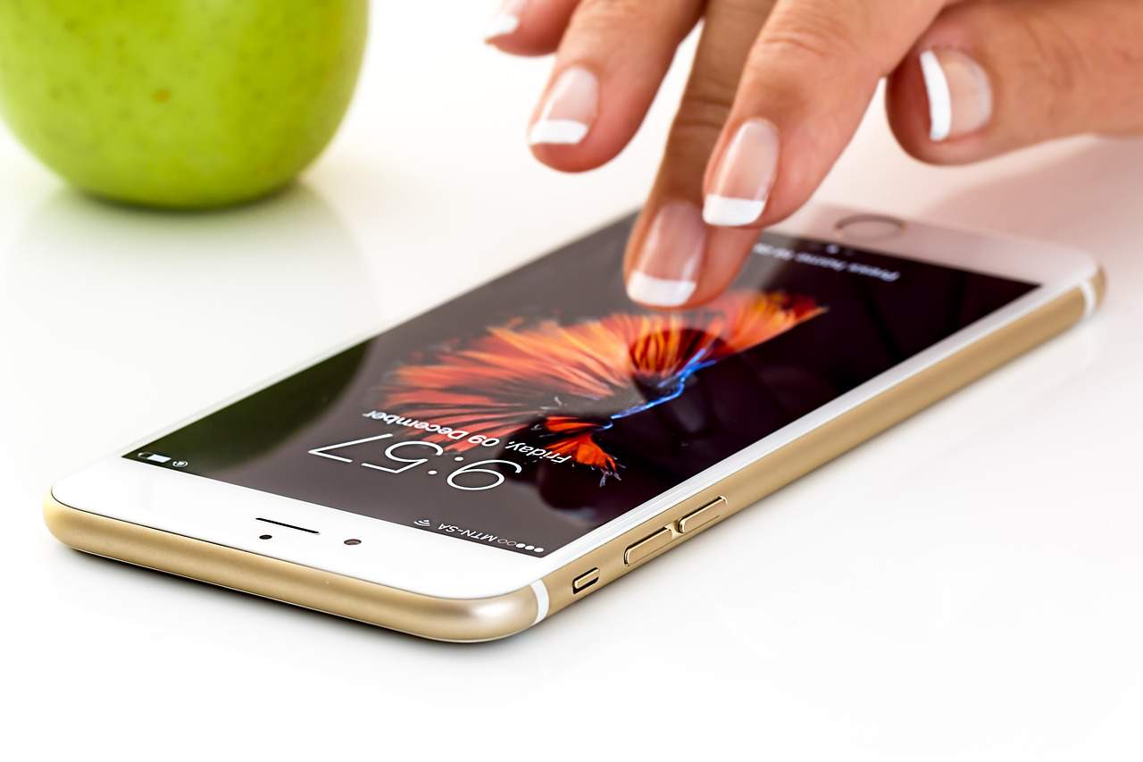 The biggest myths about screen fixing iPhone are...